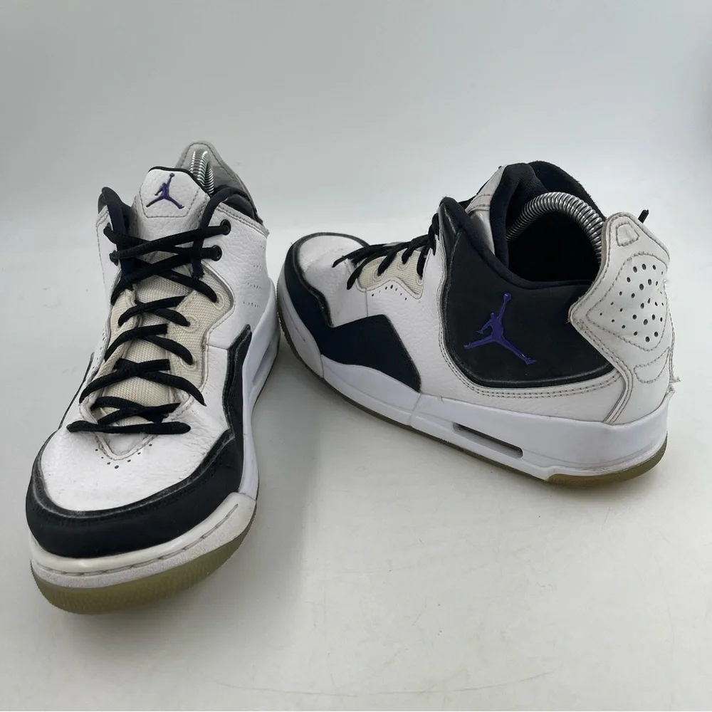 Nike Men’s Air Jordan Courtside 23 White Black Mid Top Basketball Shoes-Size 7.5